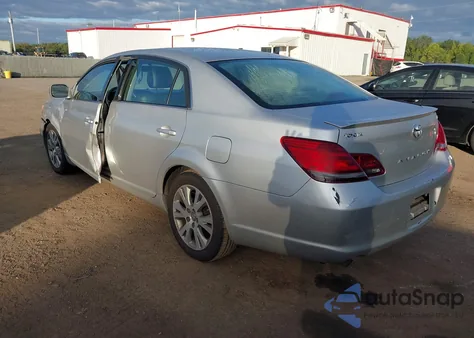 2008 Toyota Avalon Touring z USA, uszkodzony, nr VIN 4T1BK36B68U273148